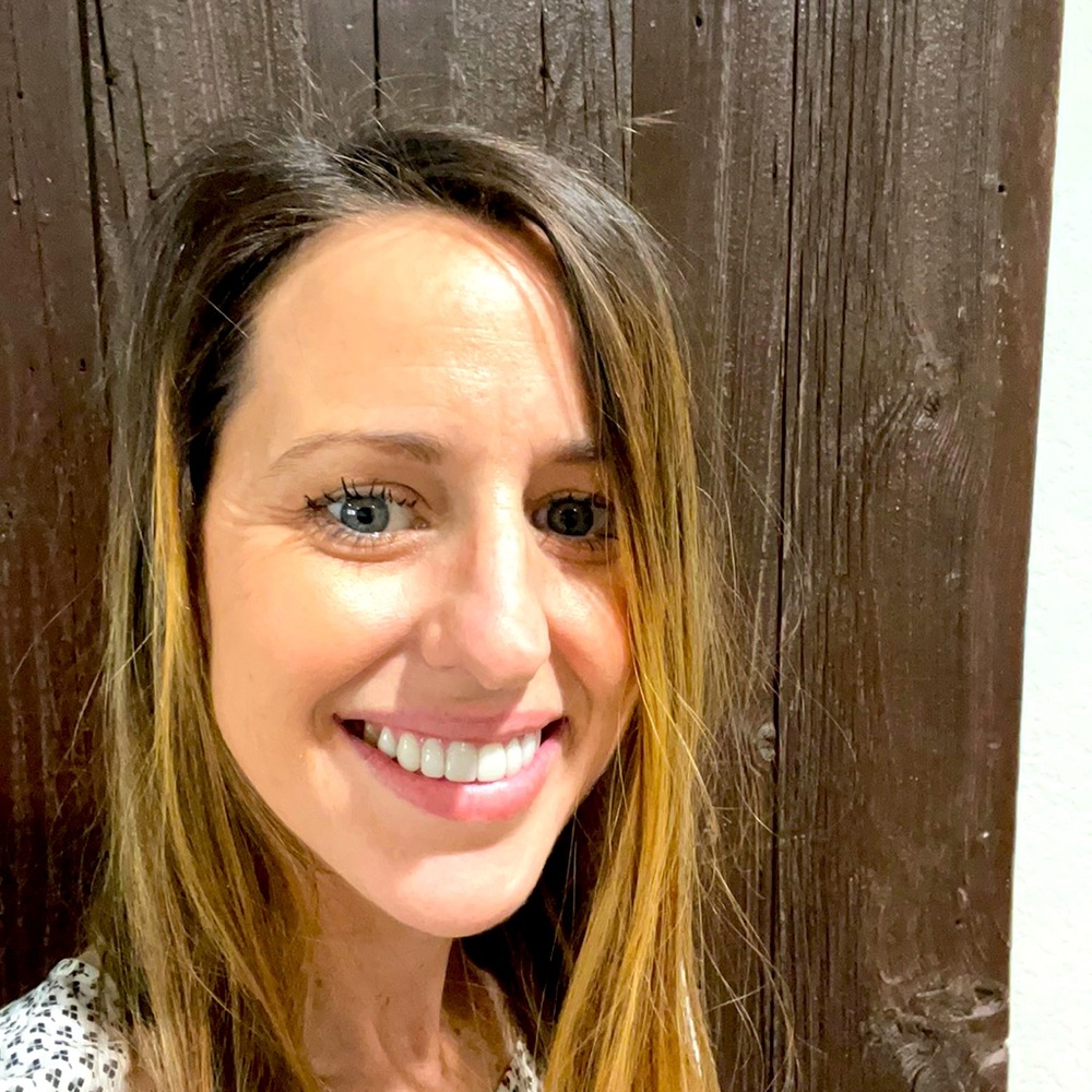 Meet your Posher, Stacy
